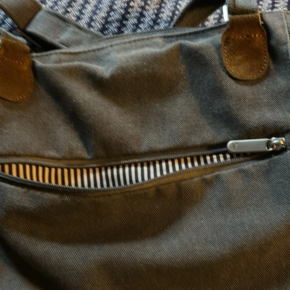 Travelon medium tote bag with top handles‎ and long strap